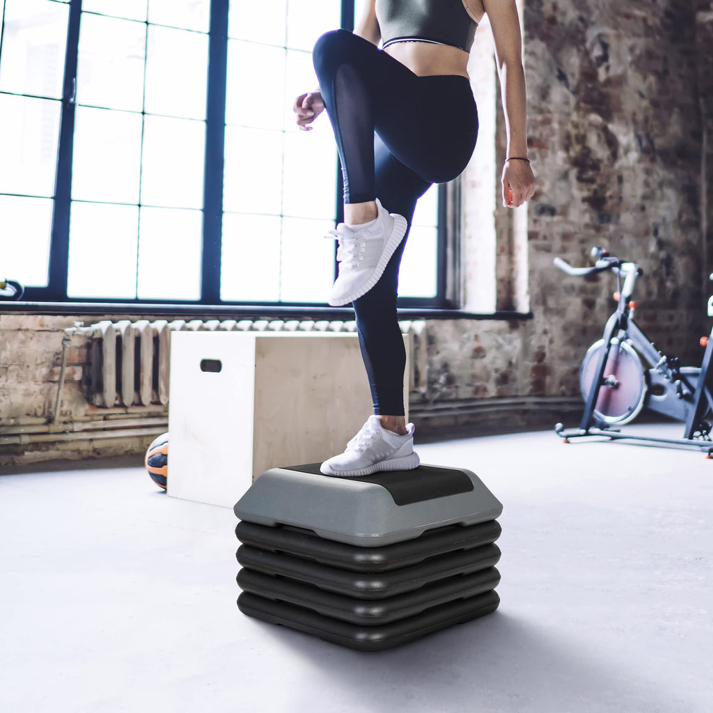 Height Adjustable Step Aerobic Platform with 4 Risers P414778